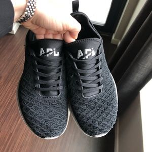 APL black sneakers size 7.5